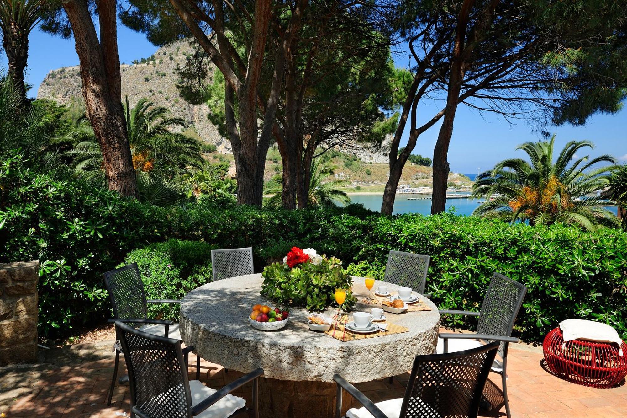 Hotel Le Calette Bay Cefalù Esterno foto